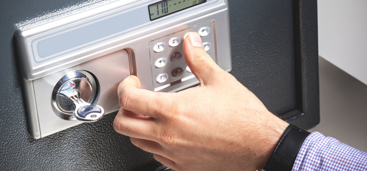 Safe Opener Service Castaic